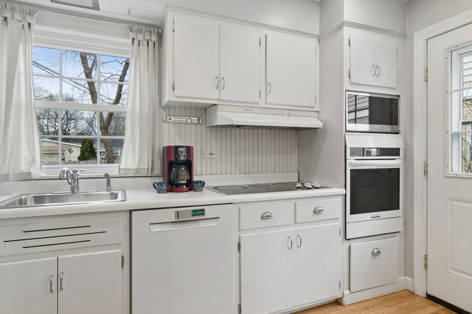 714 S Dunton Avenue, Arlington Heights, IL 60005