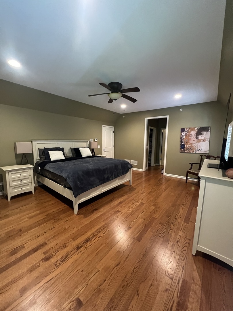 1231 Caroline Court, Vernon Hills, IL 60061