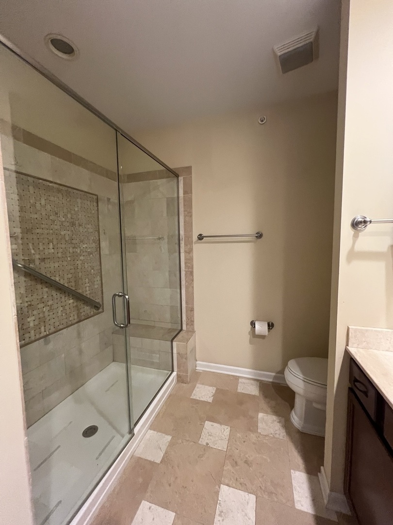 1231 Caroline Court, Vernon Hills, IL 60061