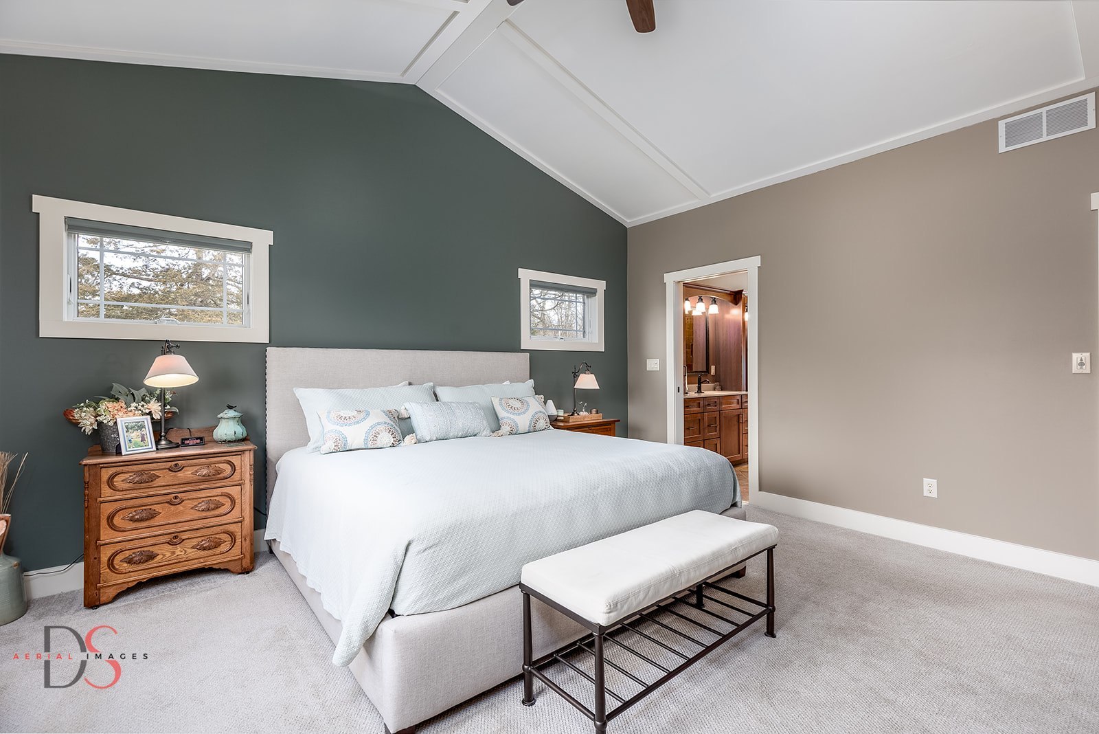 941 N 2150th Road, Ottawa, IL 61348