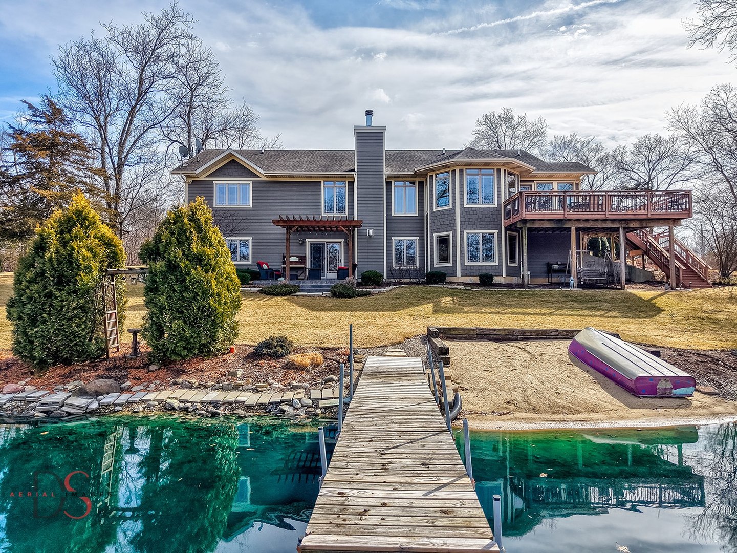 941 N 2150th Road, Ottawa, IL 61348