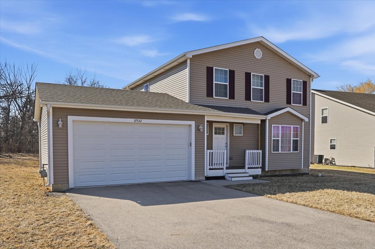 37532 N Amber Way, Lake Villa, IL 60046