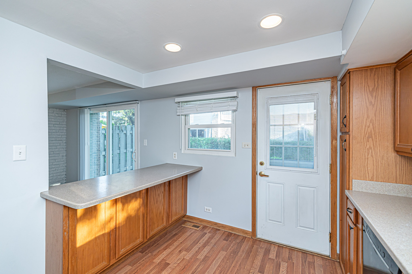 1403 E Lillian Avenue #0, Arlington Heights, IL 60004