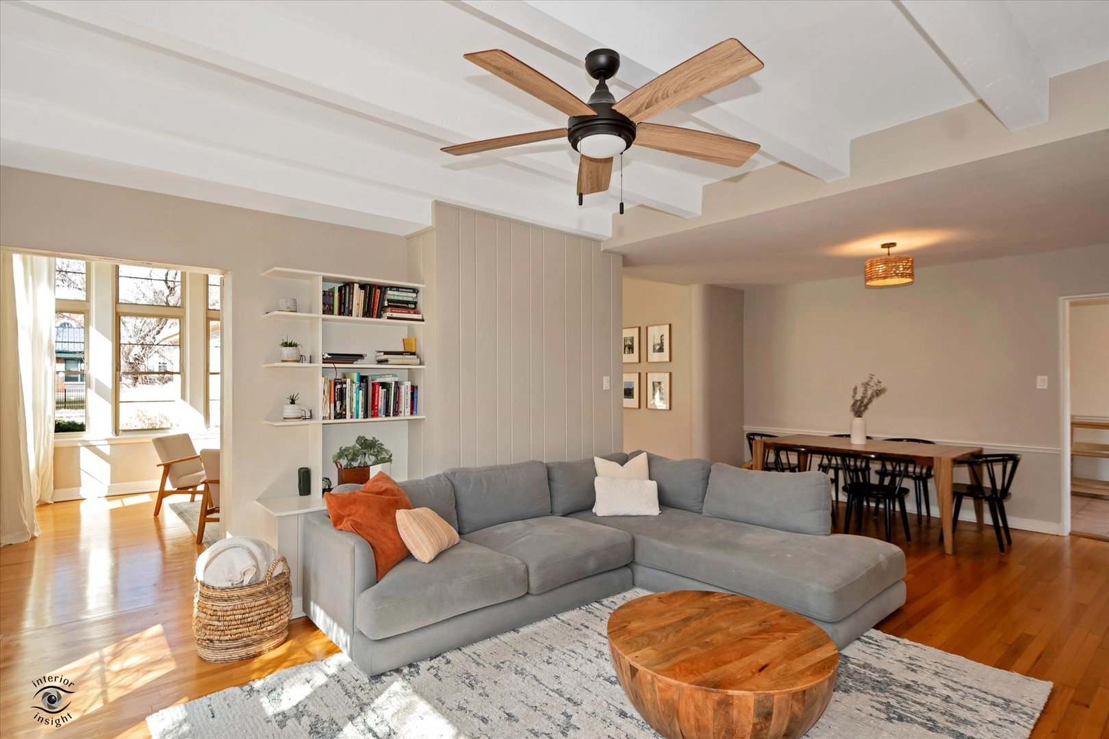 10025 S Hamilton Avenue, Chicago, IL 60643