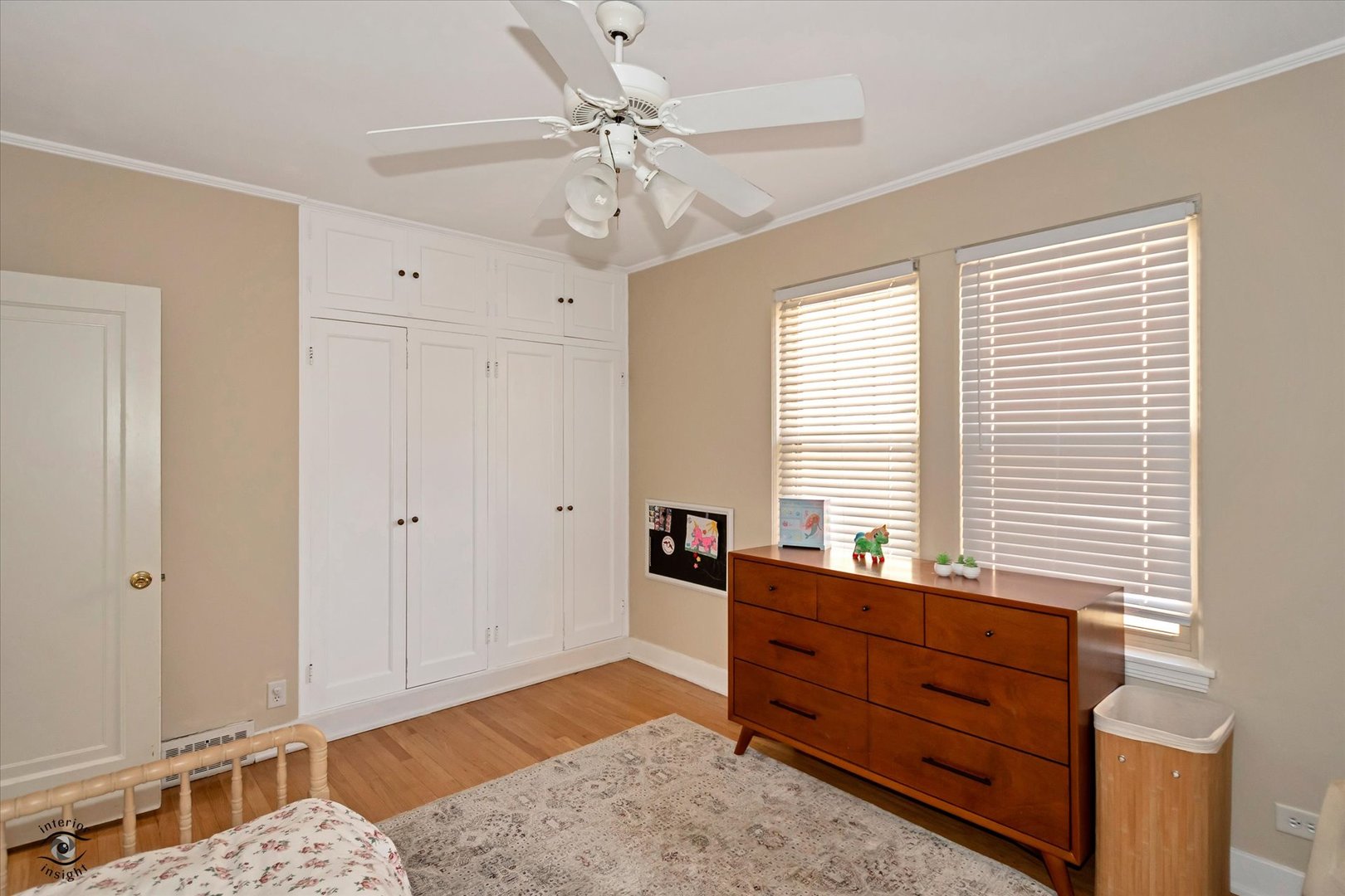 10025 S Hamilton Avenue, Chicago, IL 60643