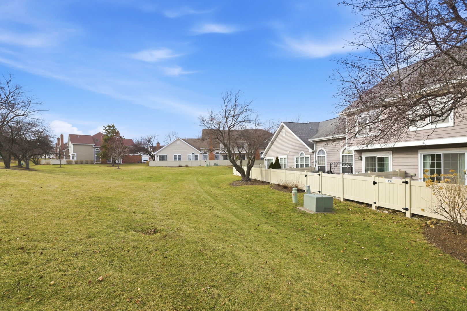 1497 Whitman Court, Schaumburg, IL 60173