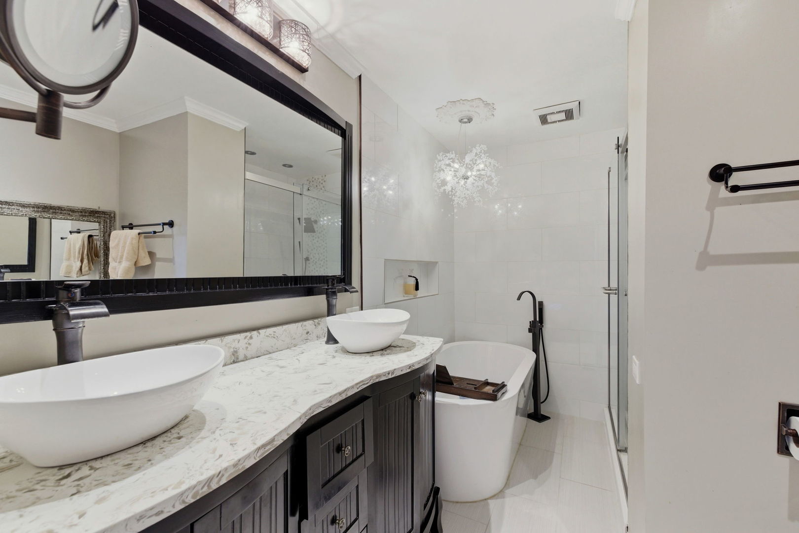 1497 Whitman Court, Schaumburg, IL 60173