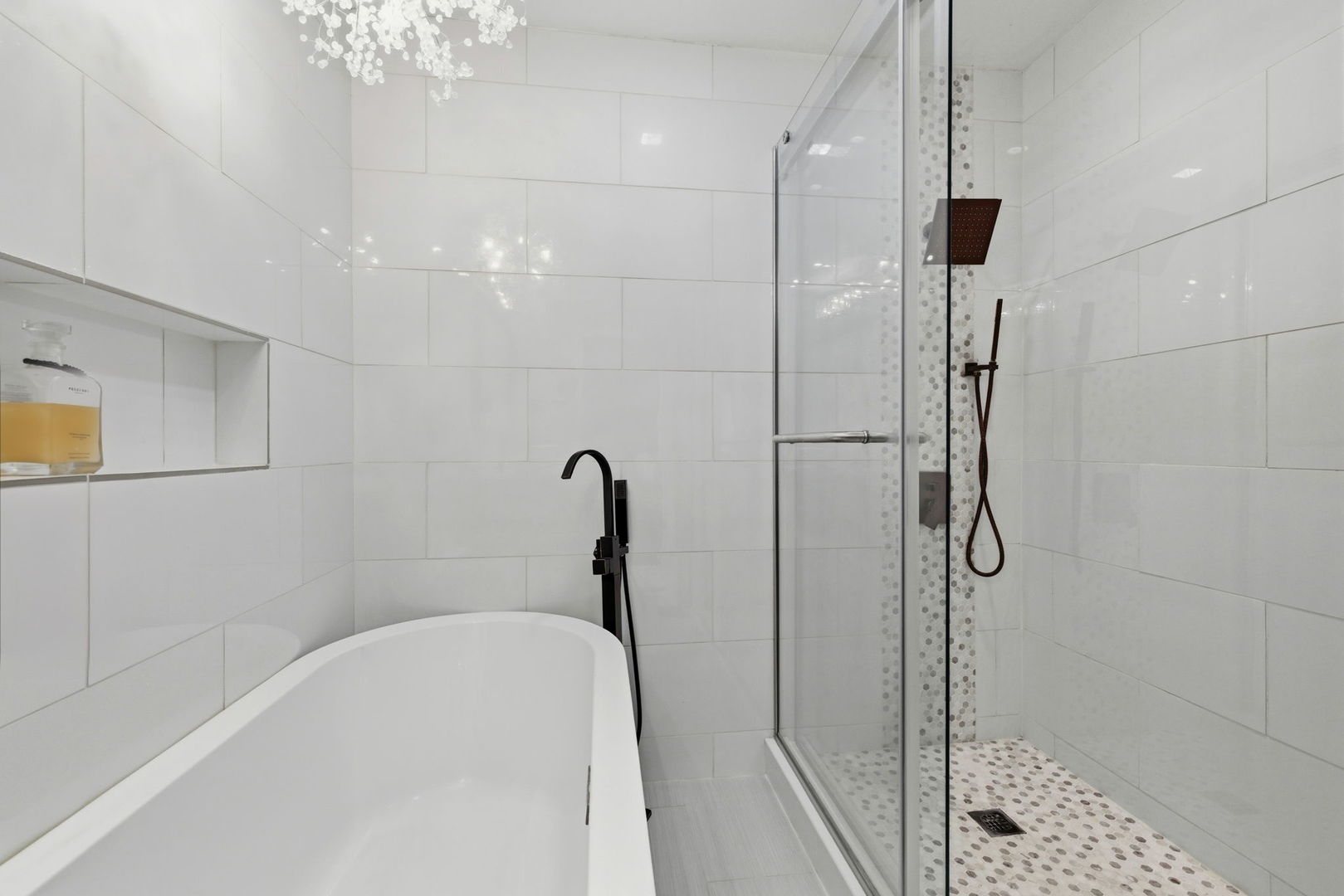 1497 Whitman Court, Schaumburg, IL 60173