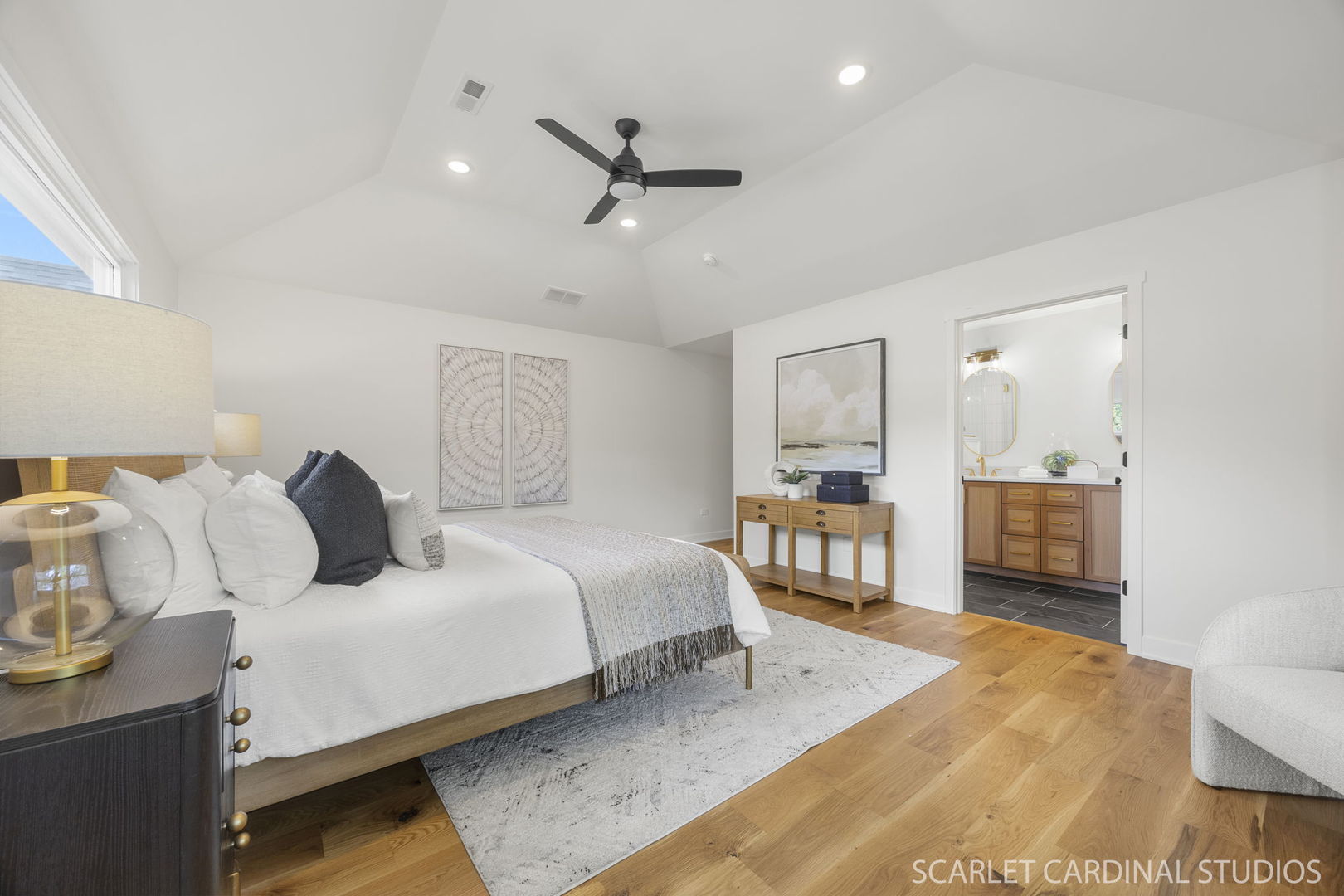 715 N Brainard Street, Naperville, IL 60563