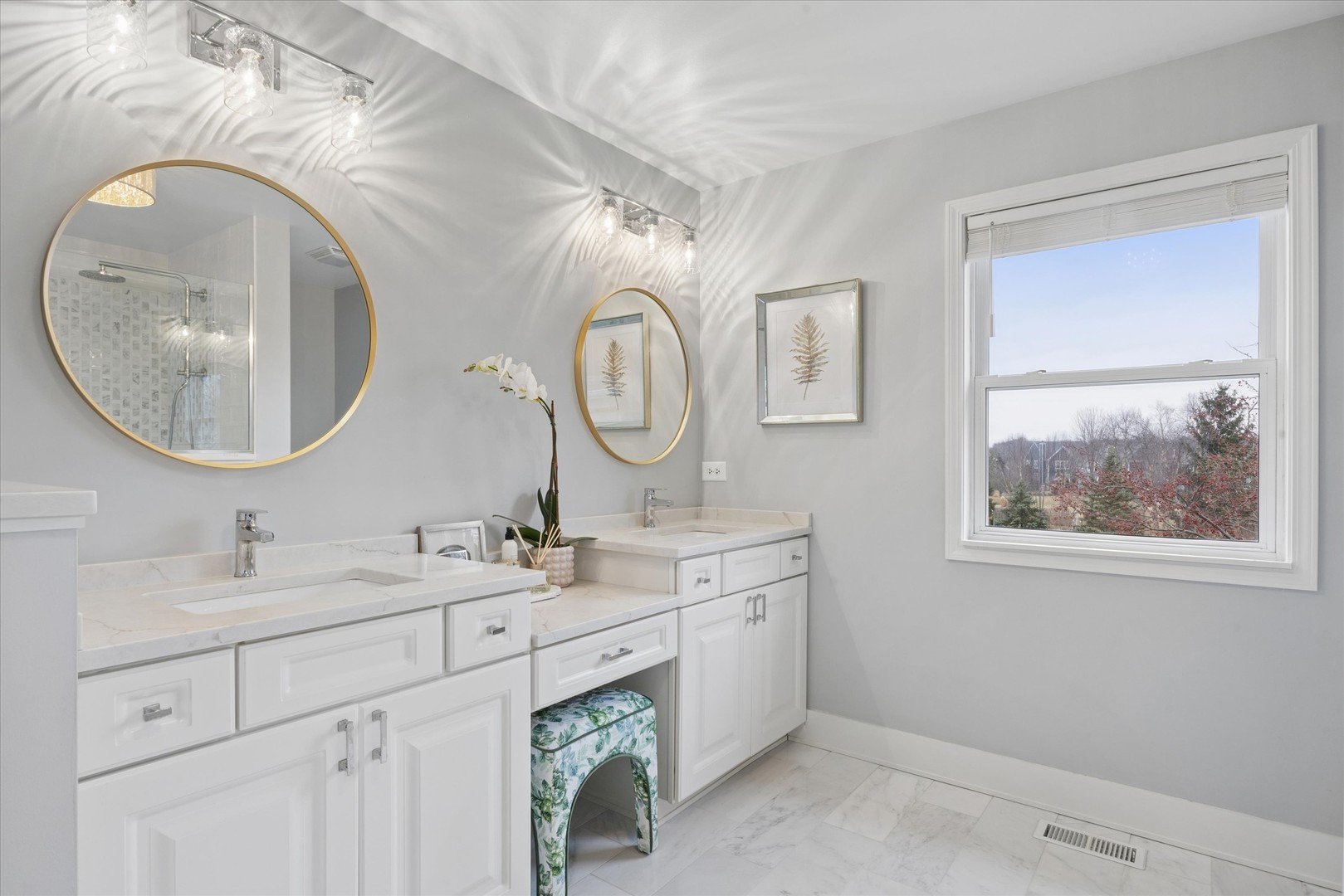 723 Branson Drive, Batavia, IL 60510