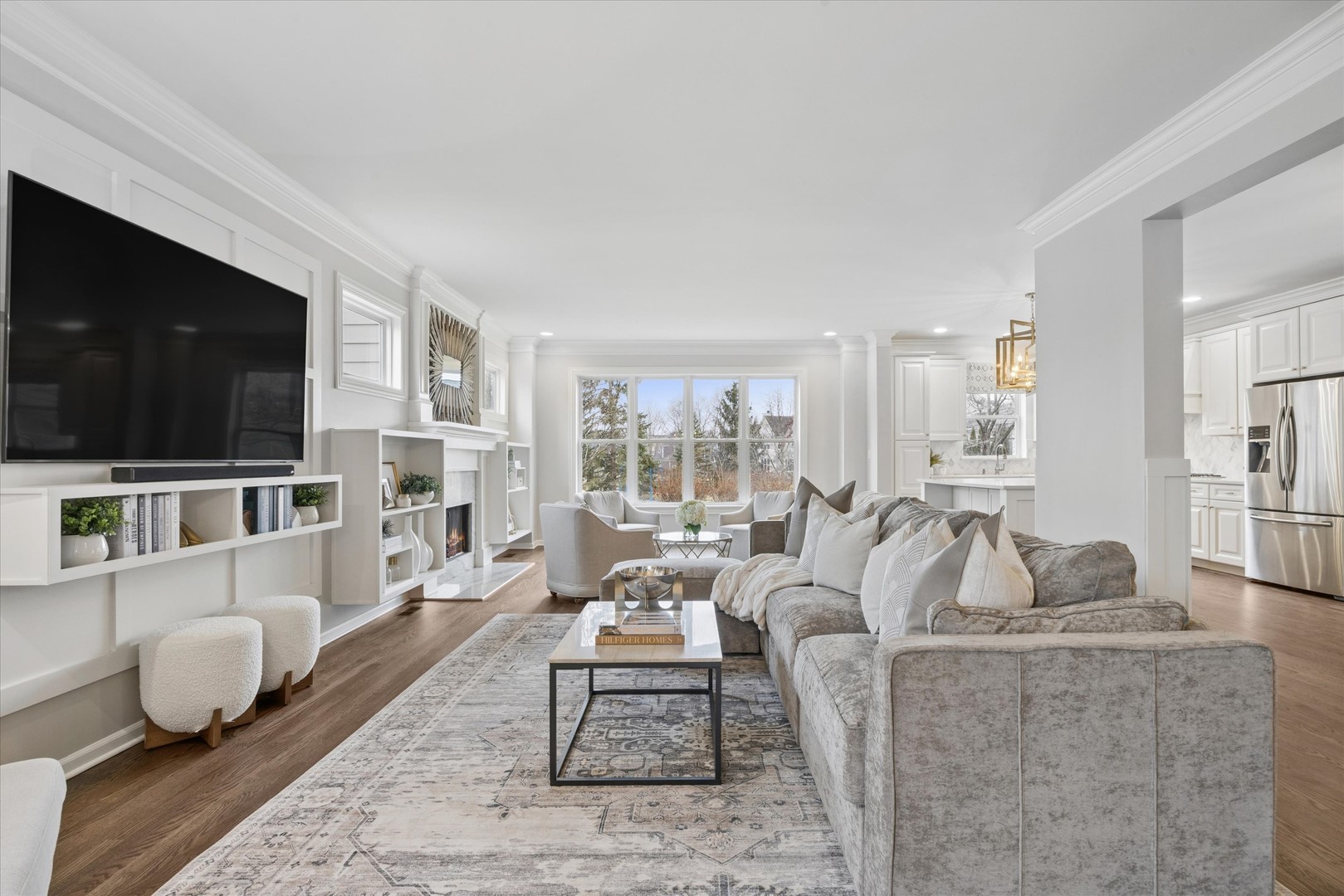 723 Branson Drive, Batavia, IL 60510