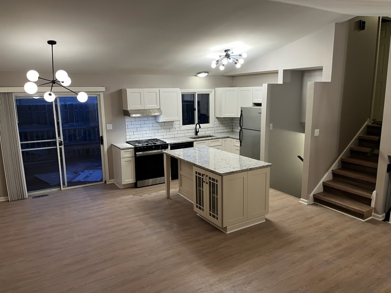 1149 N Cardinal Drive, Palatine, IL 60074