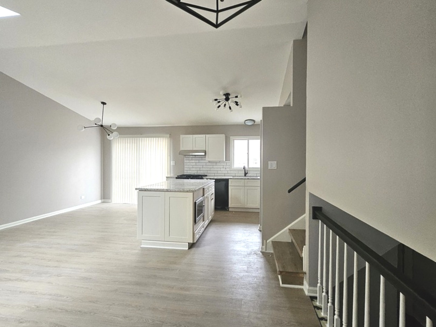 1149 N Cardinal Drive, Palatine, IL 60074