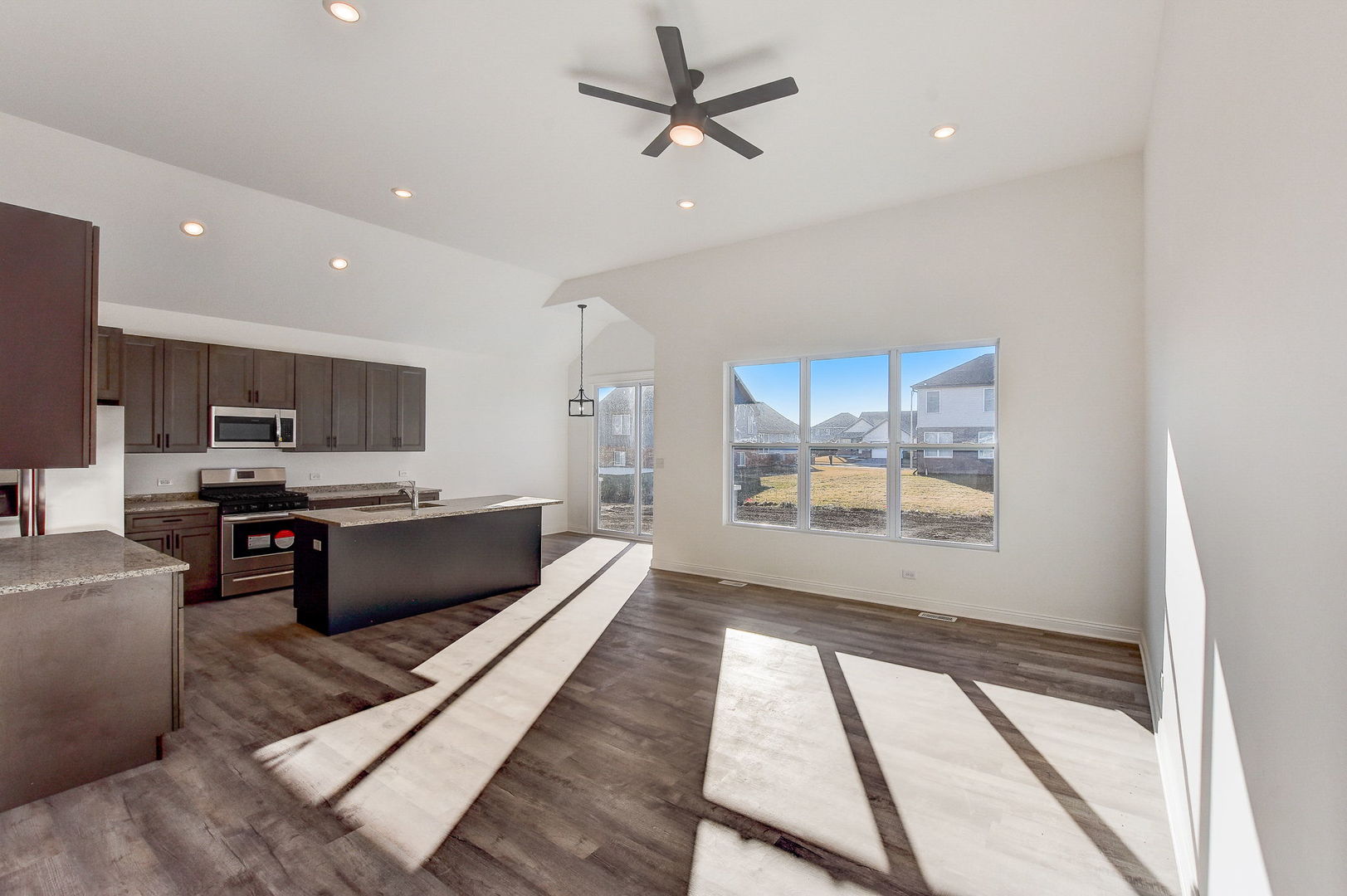 20813 Elwood Street, Lynwood, IL 60411