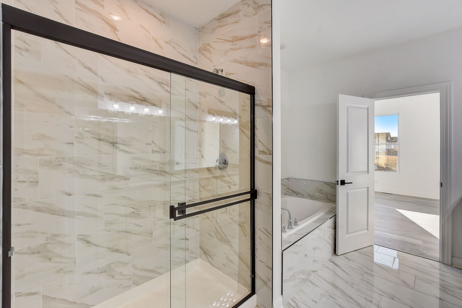 20813 Elwood Street, Lynwood, IL 60411