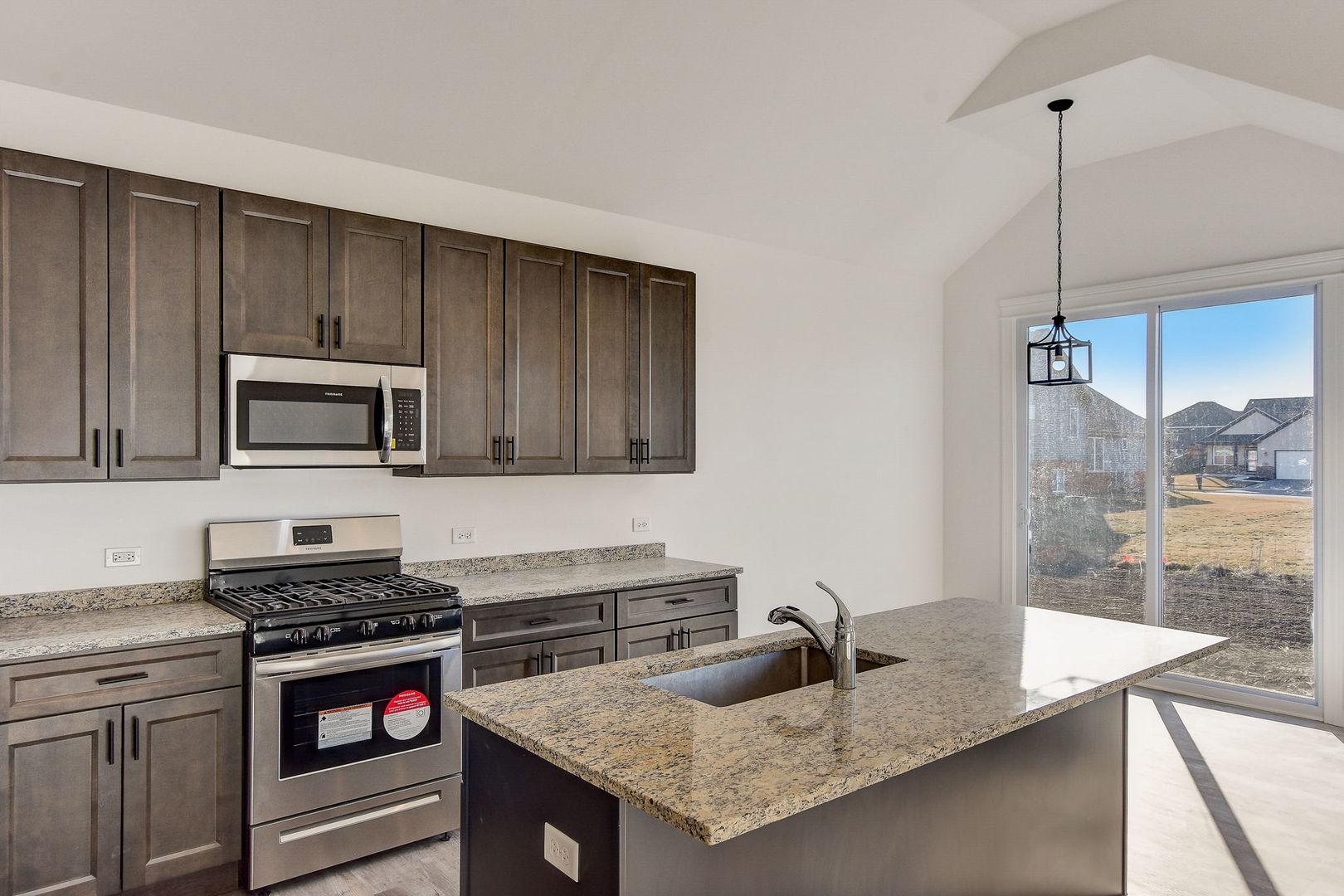 20813 Elwood Street, Lynwood, IL 60411