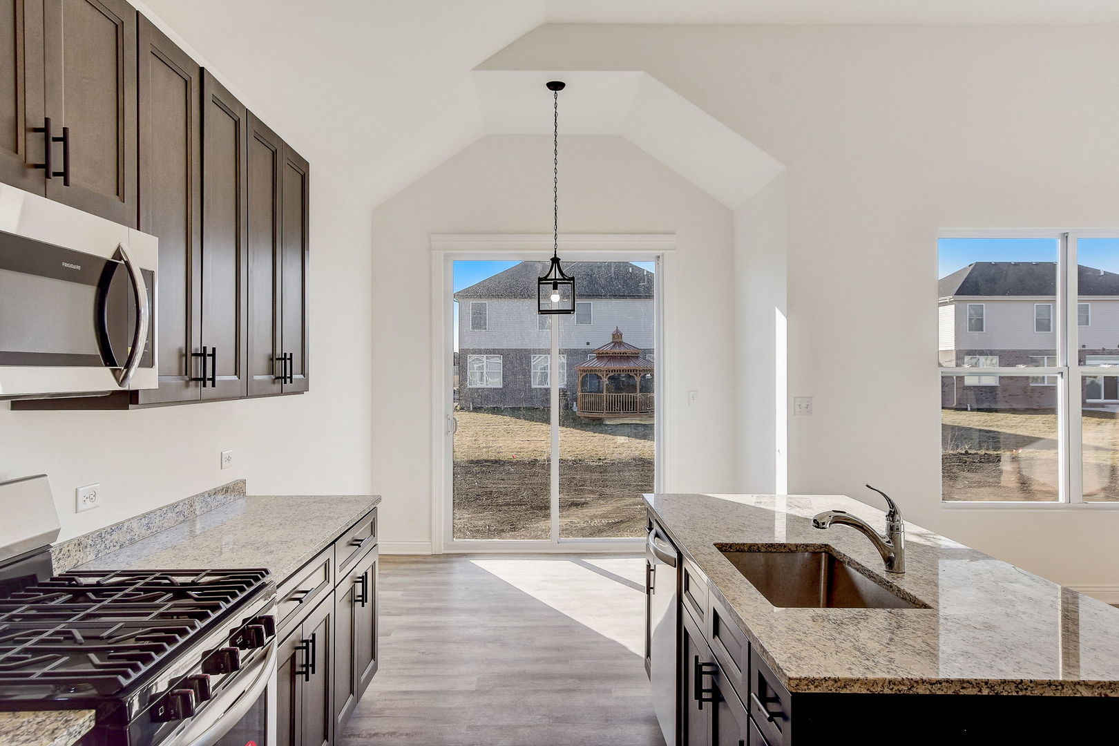 20813 Elwood Street, Lynwood, IL 60411