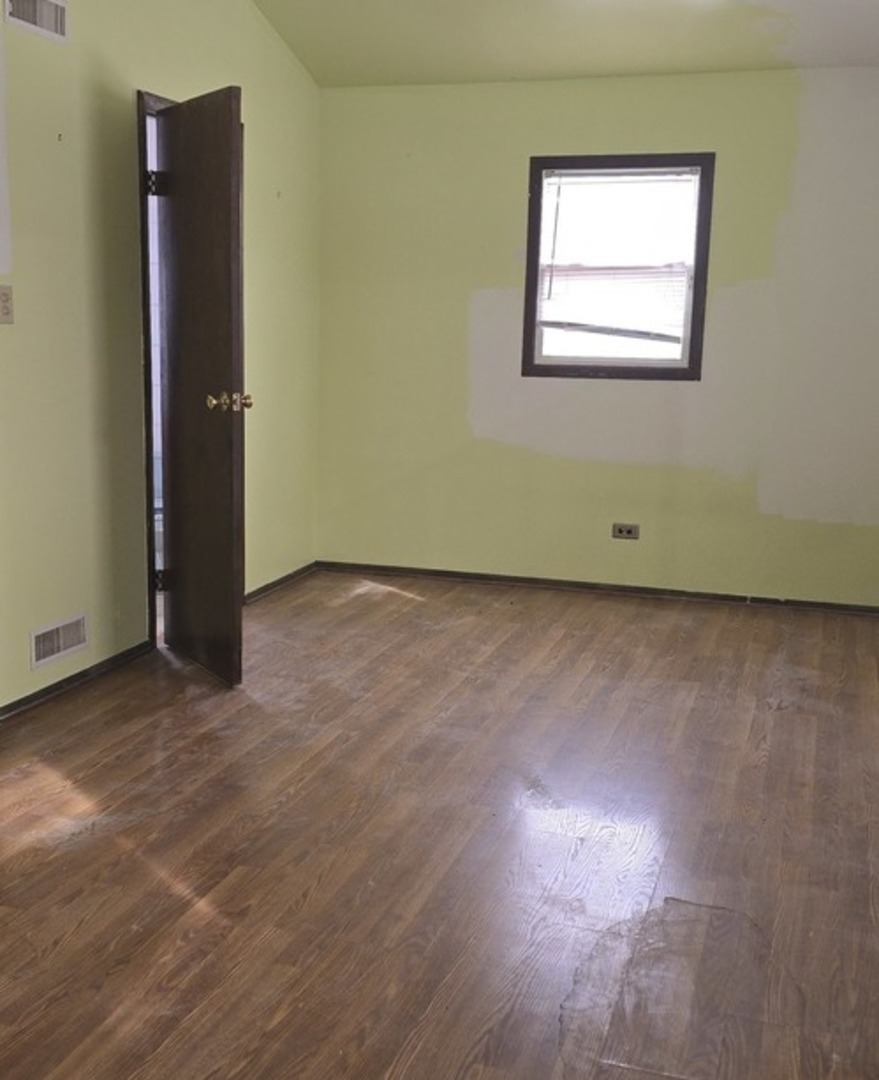 12522 Western Avenue, Blue Island, IL 60406