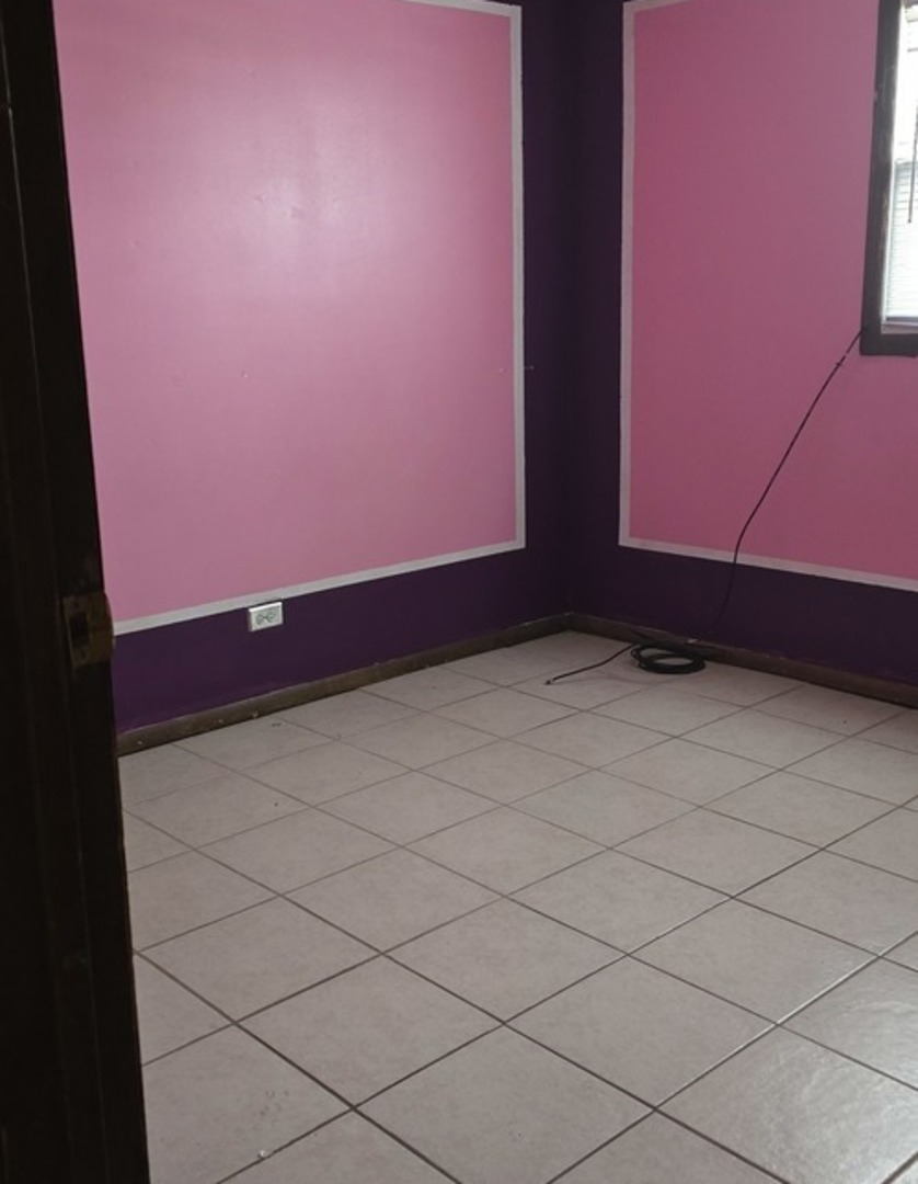 12522 Western Avenue, Blue Island, IL 60406