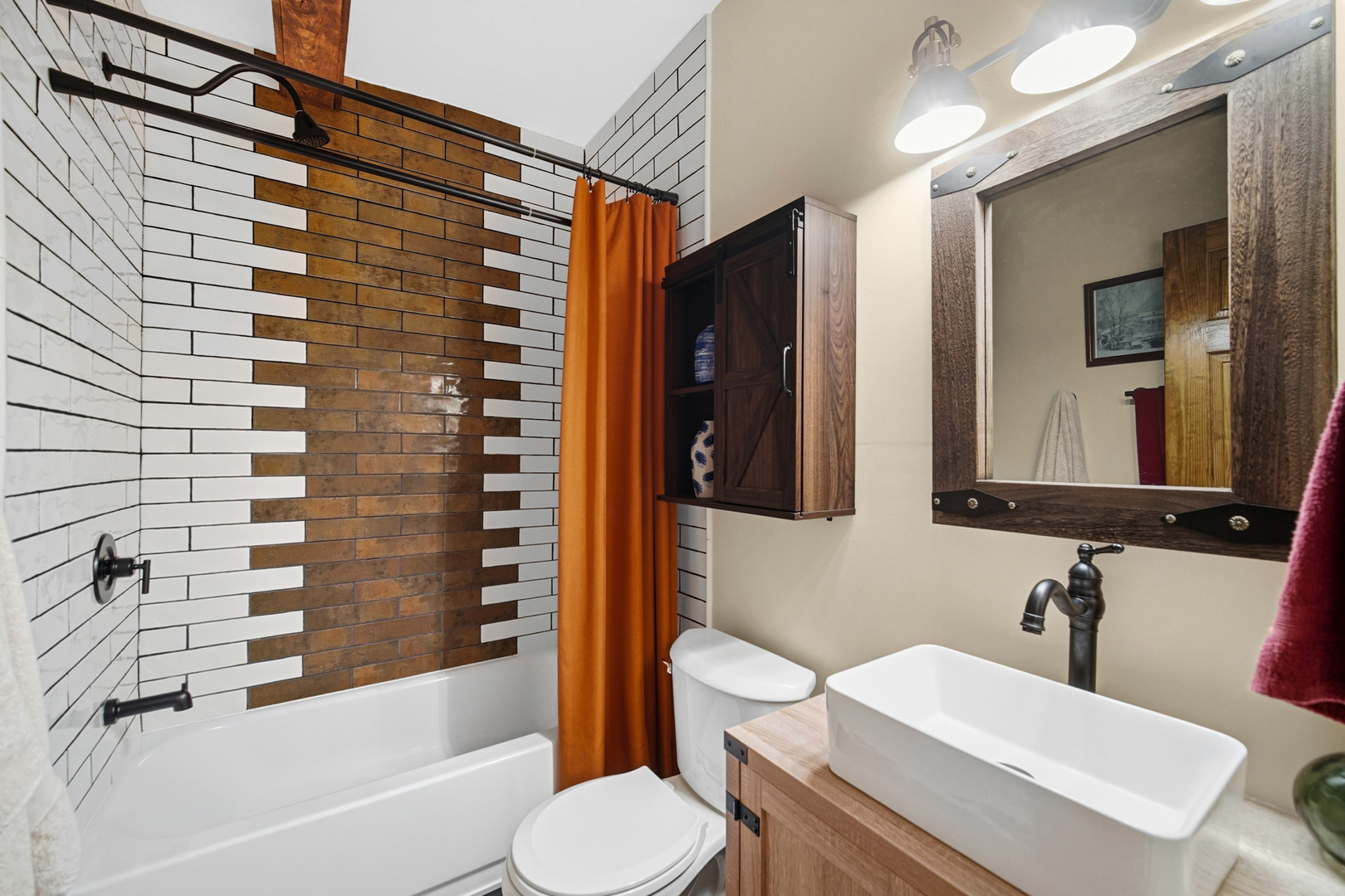 27W726 Central Avenue, Warrenville, IL 60555