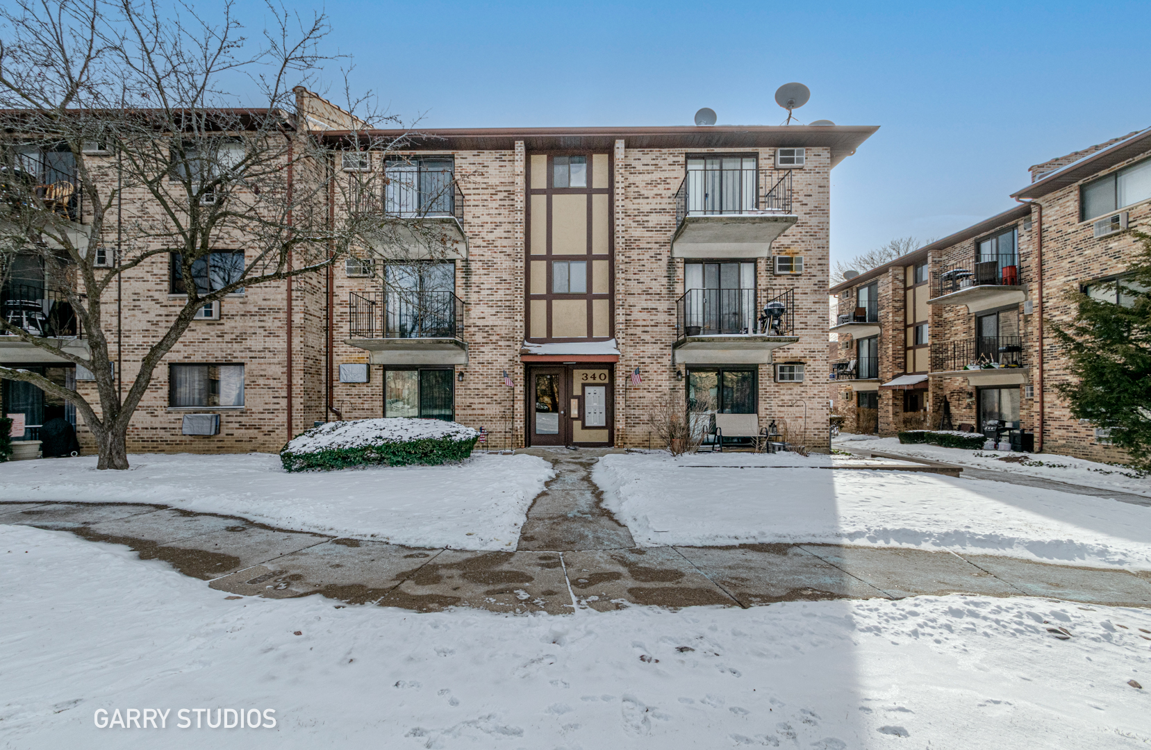 340 Klein Creek Court #C, Carol Stream, IL 60188