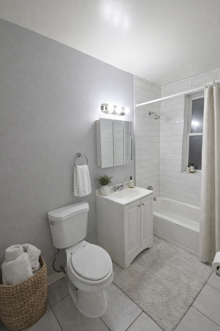 5701 W Roosevelt Road #3W, Cicero, IL 60804
