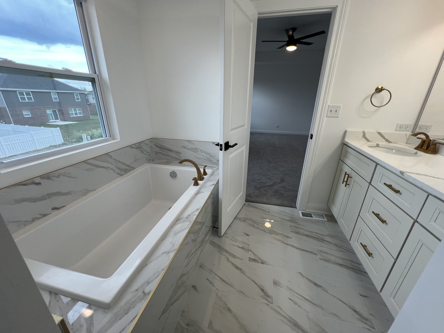 20825 Elwood Street, Lynwood, IL 60411