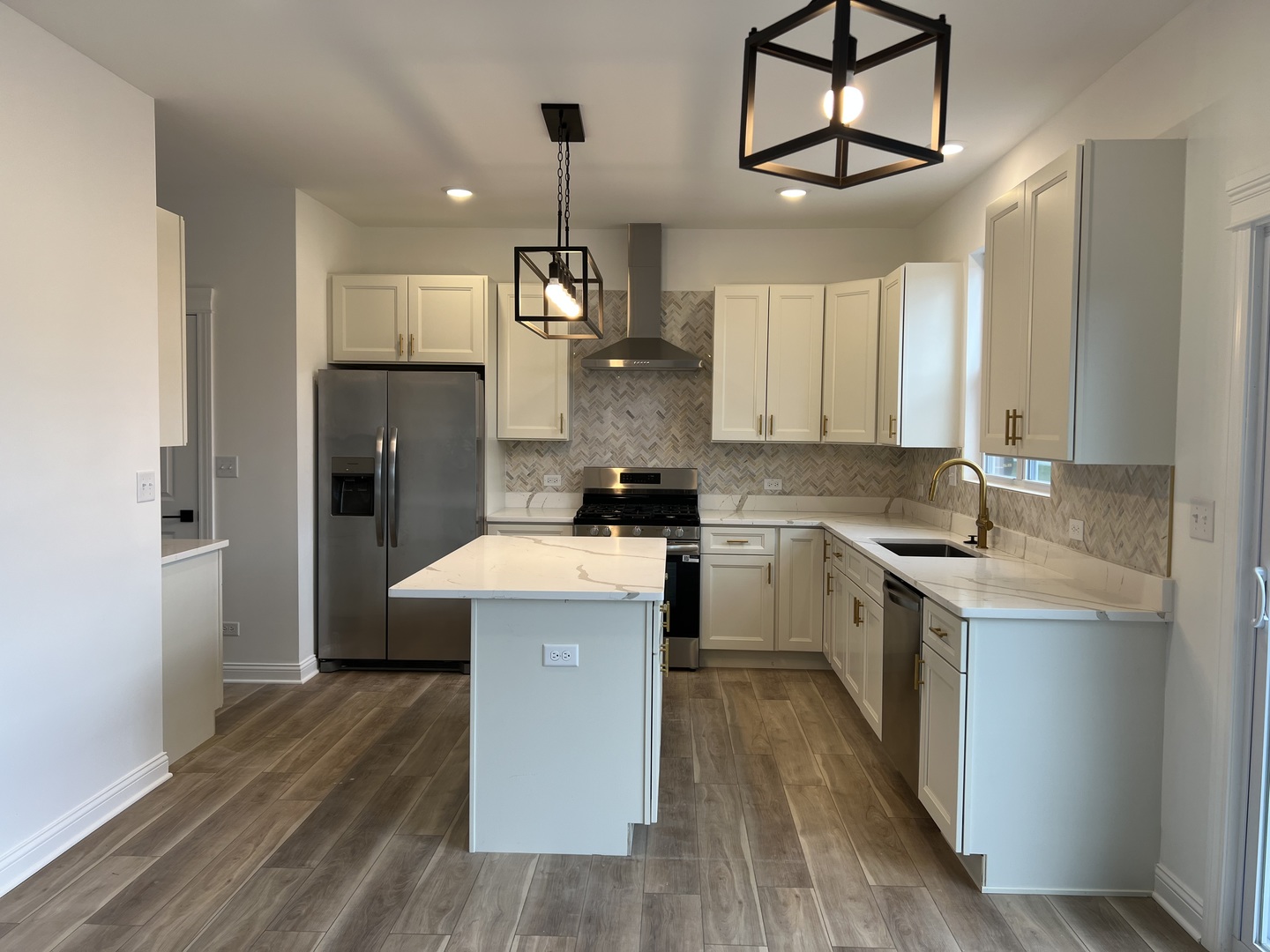 20825 Elwood Street, Lynwood, IL 60411