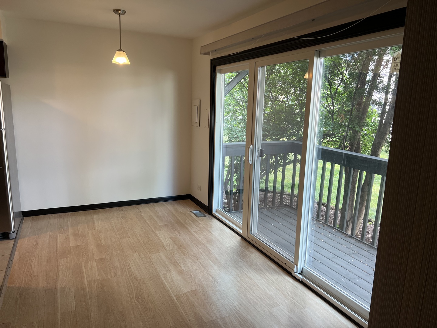 231 Dakota Court #B, Bolingbrook, IL 60440