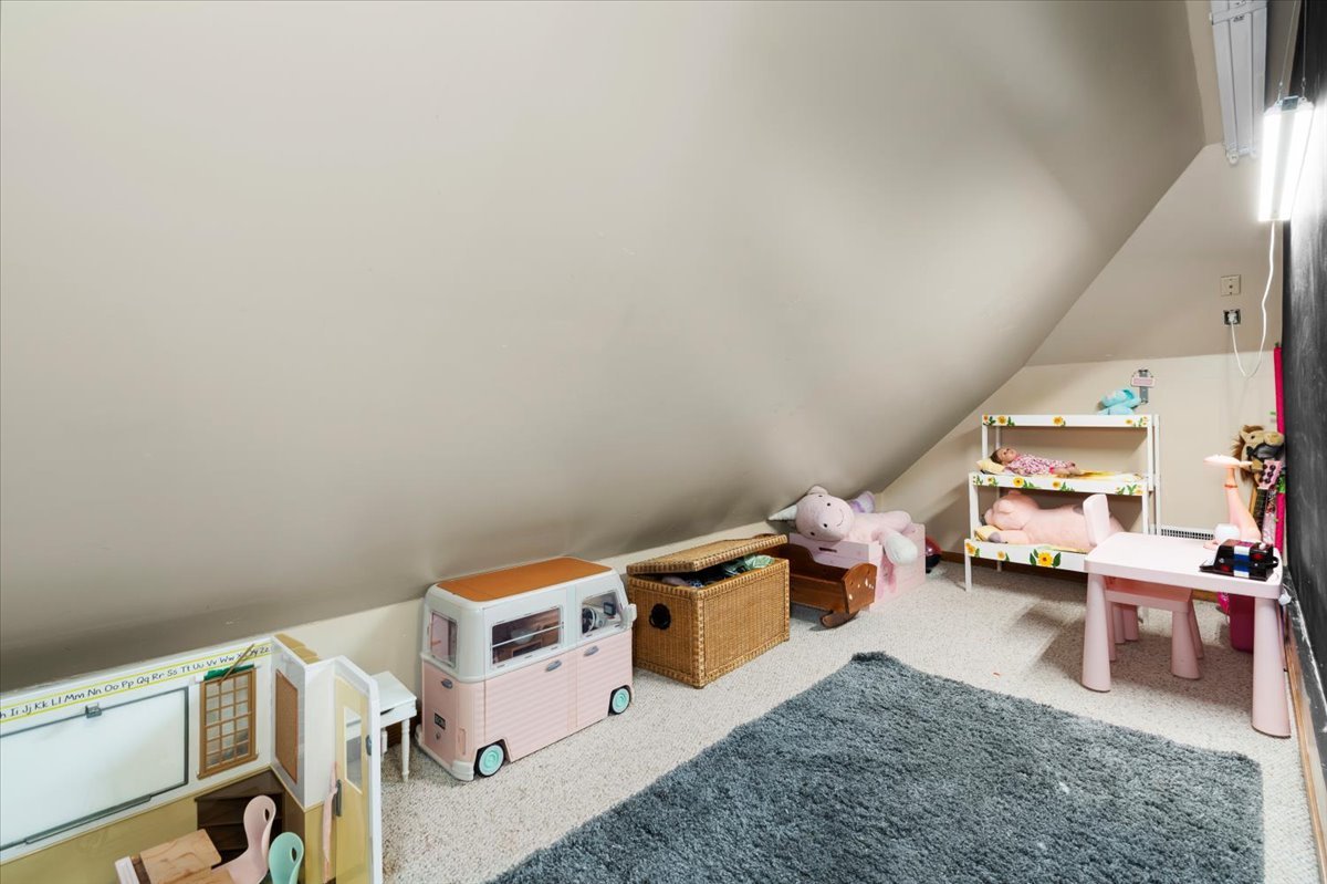 5302 Autumn Way, Johnsburg, IL 60051