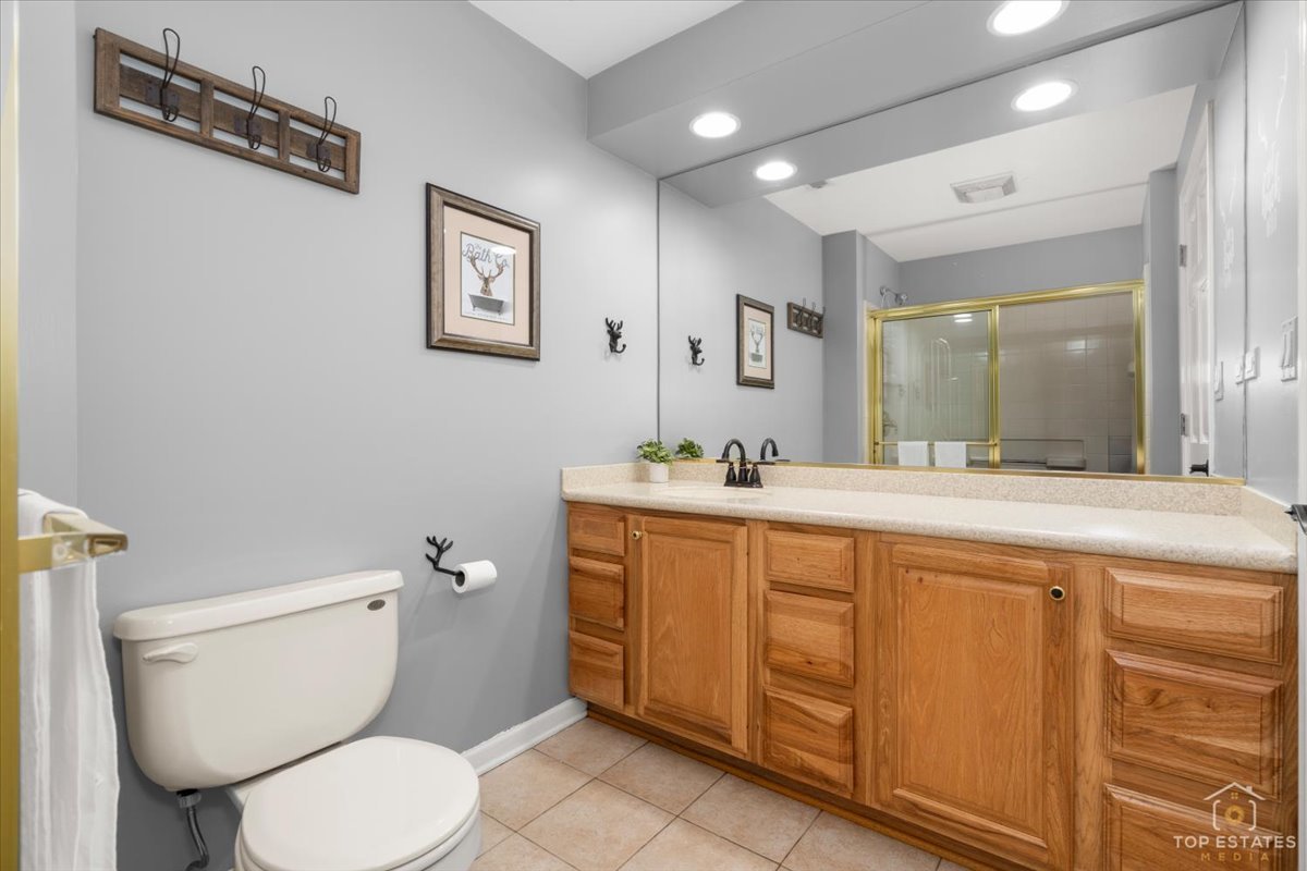 5302 Autumn Way, Johnsburg, IL 60051