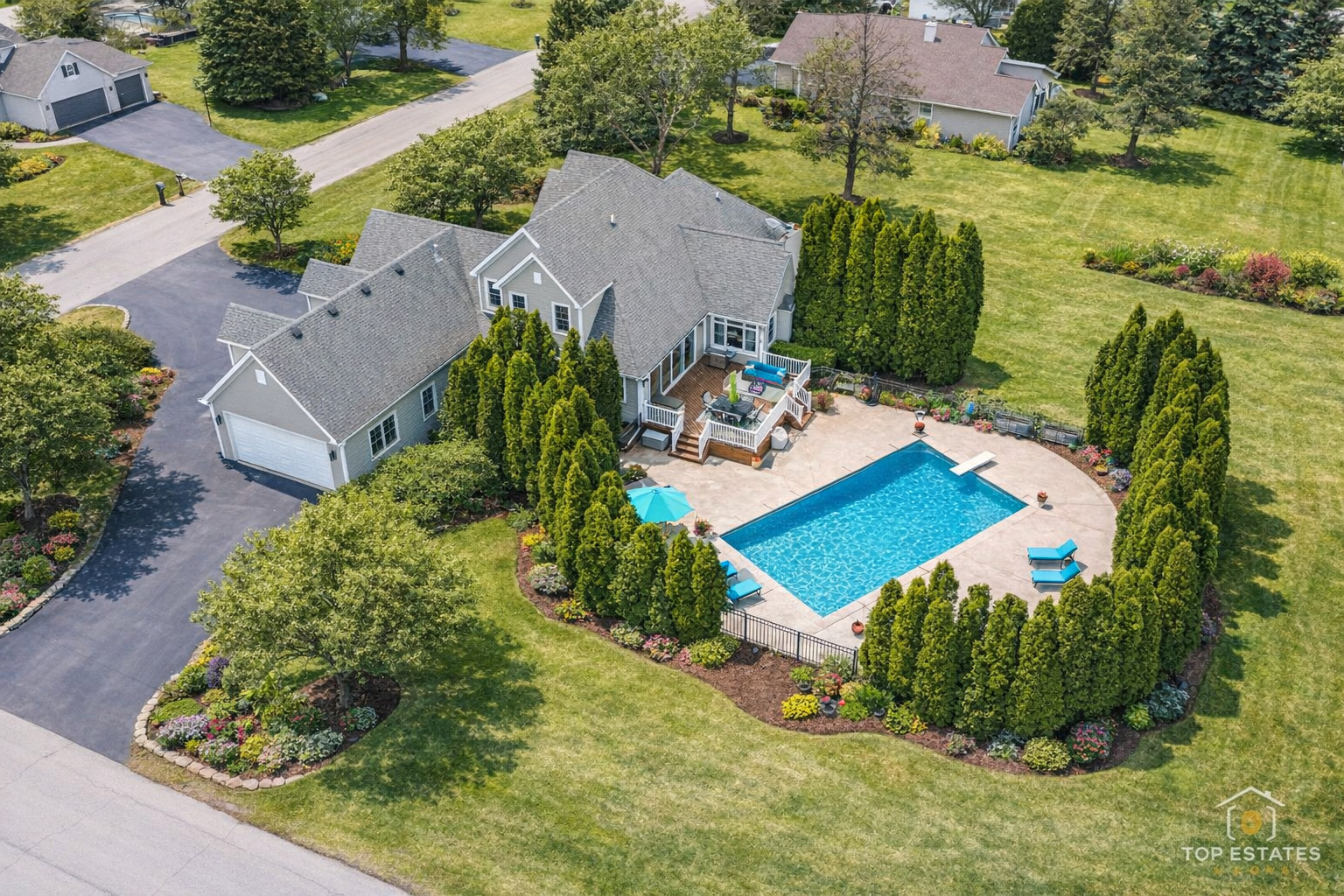 5302 Autumn Way, Johnsburg, IL 60051