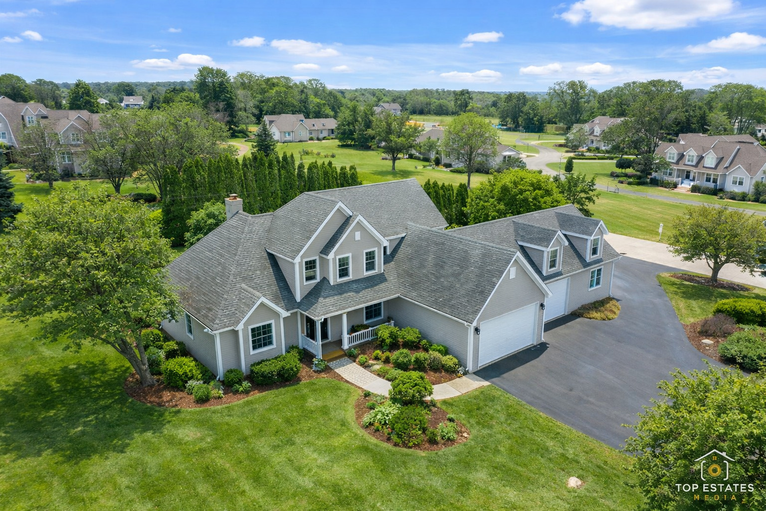 5302 Autumn Way, Johnsburg, IL 60051