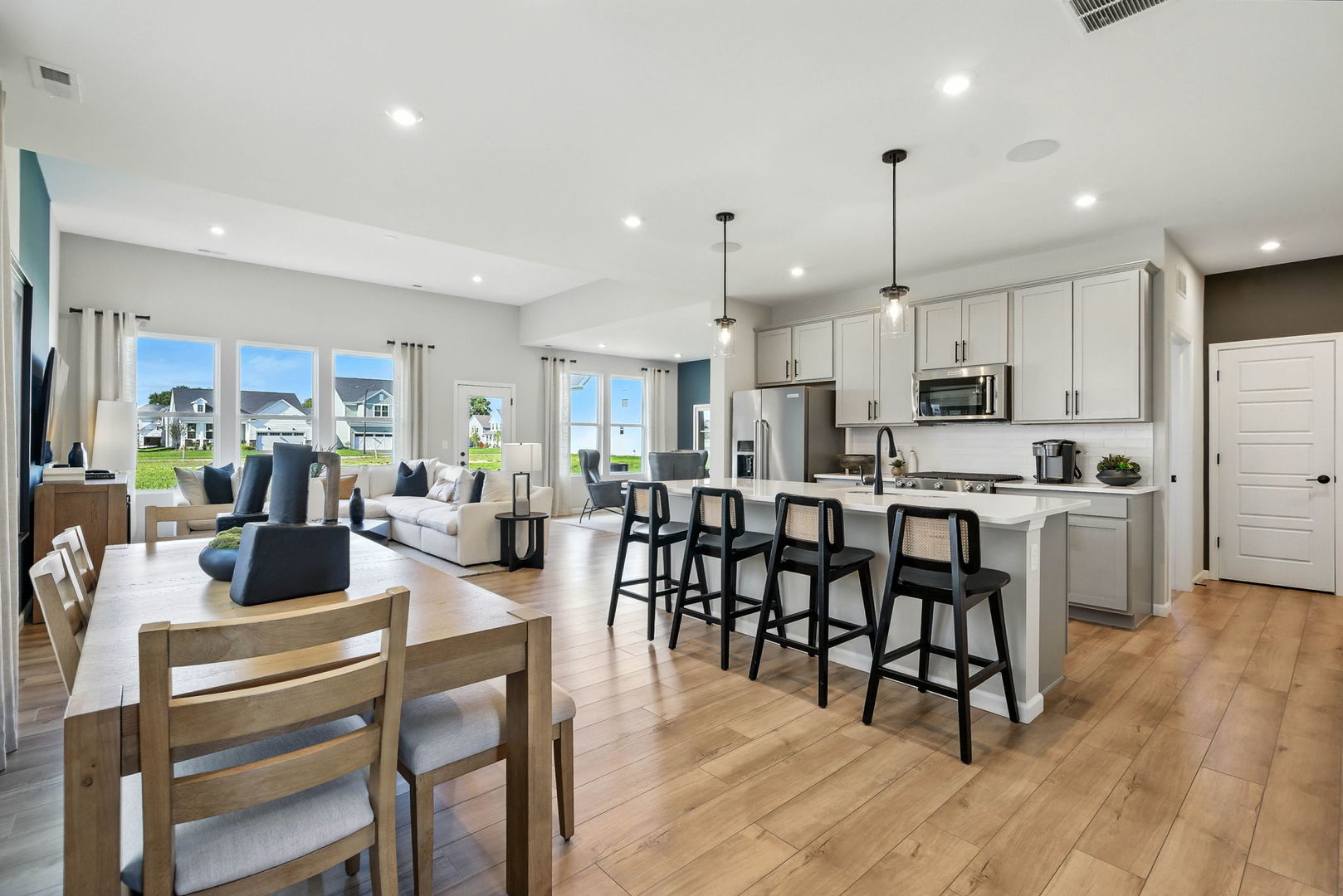 144 Daltrey Drive, Oswego, IL 60543