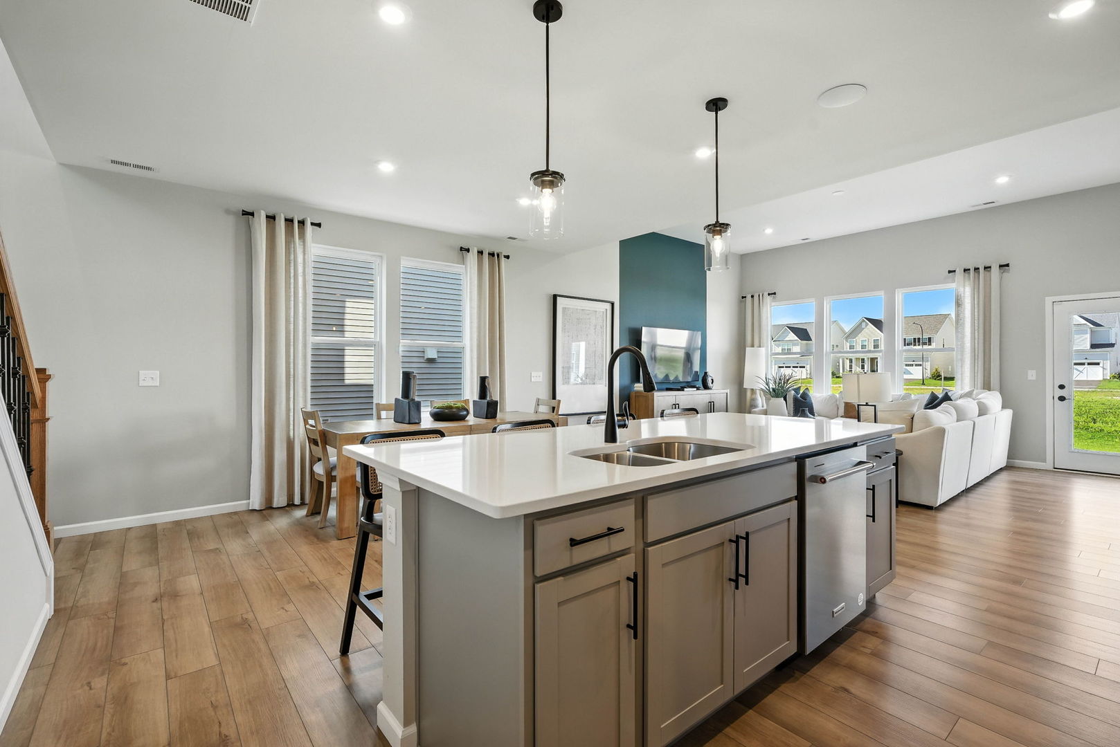 144 Daltrey Drive, Oswego, IL 60543