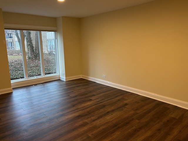 1 Oak Brook Club Drive #A105, Oak Brook, IL 60523