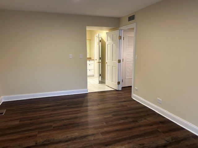 1 Oak Brook Club Drive #A105, Oak Brook, IL 60523