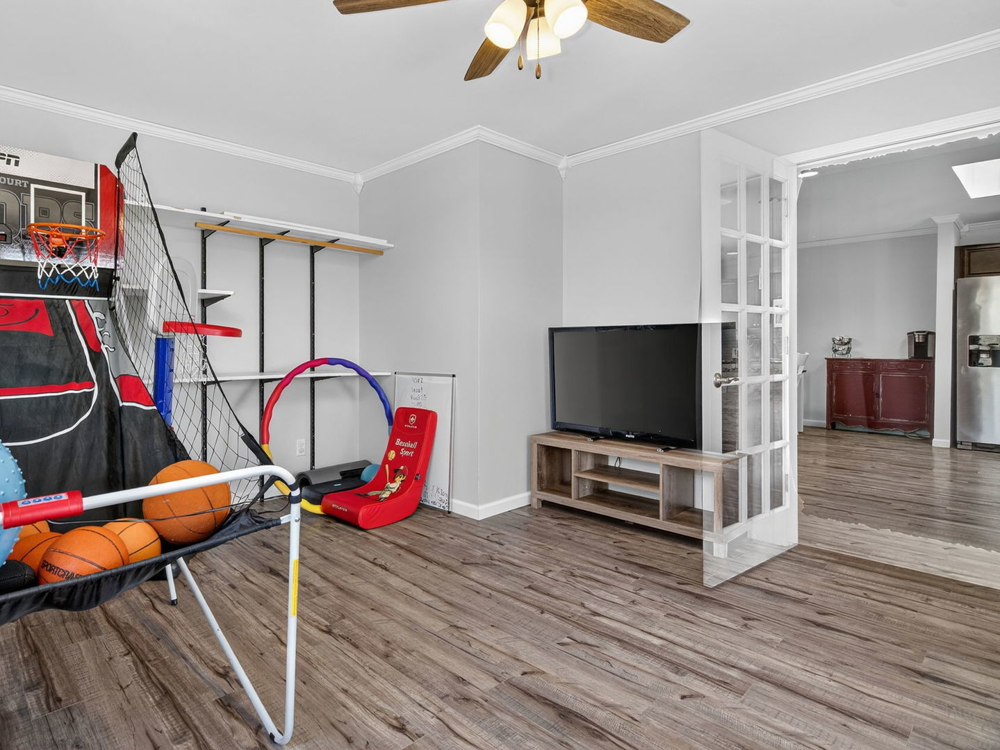 955 E 4th Street, Coal City, IL 60416