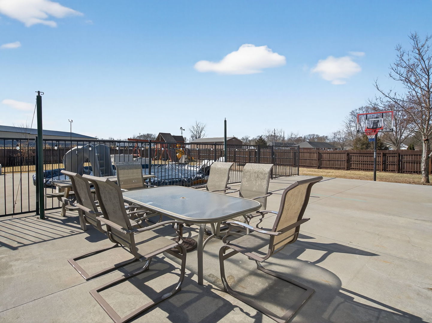 955 E 4th Street, Coal City, IL 60416