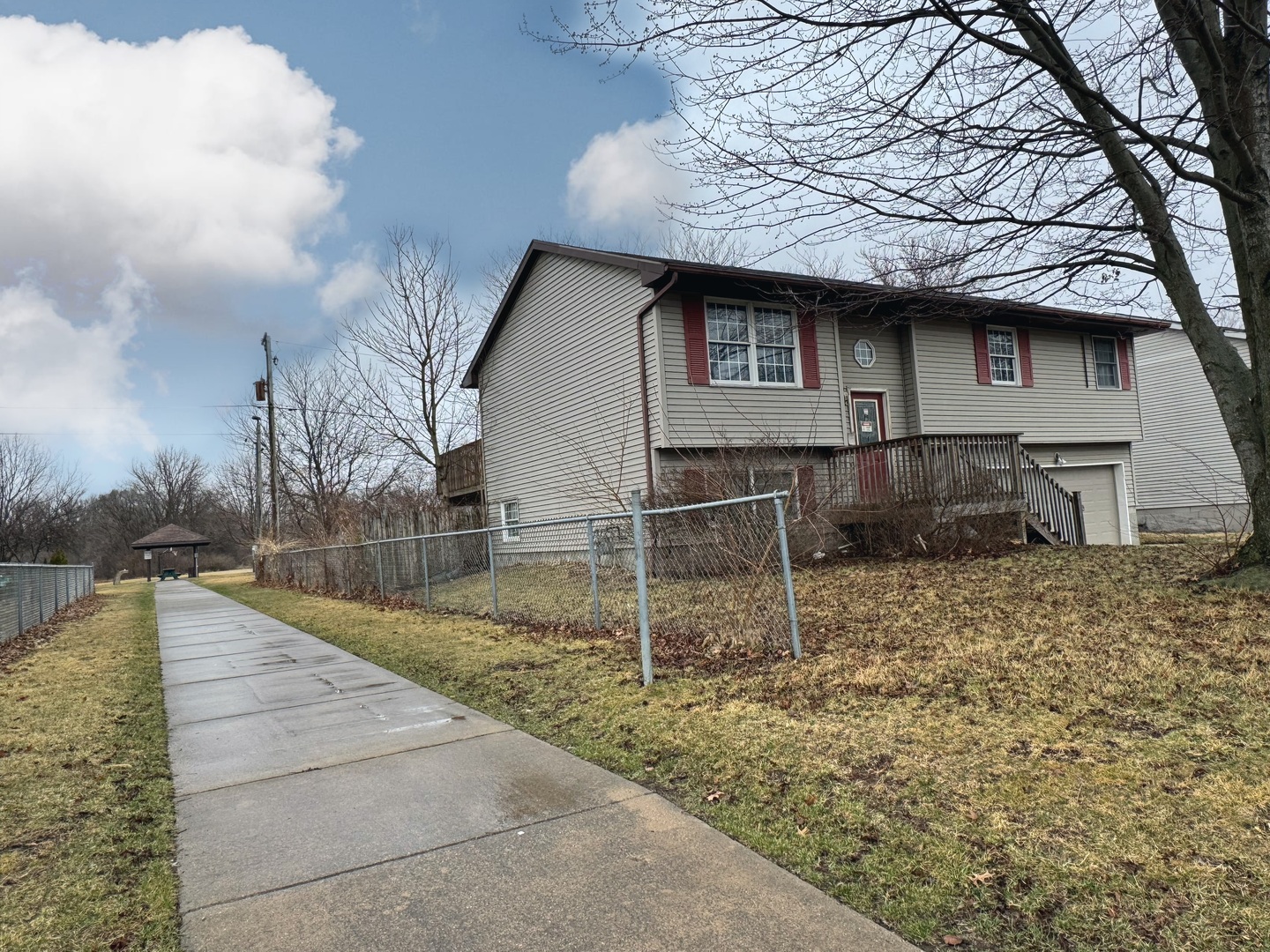 1309 W Indian Drive, Pontiac, IL 61764