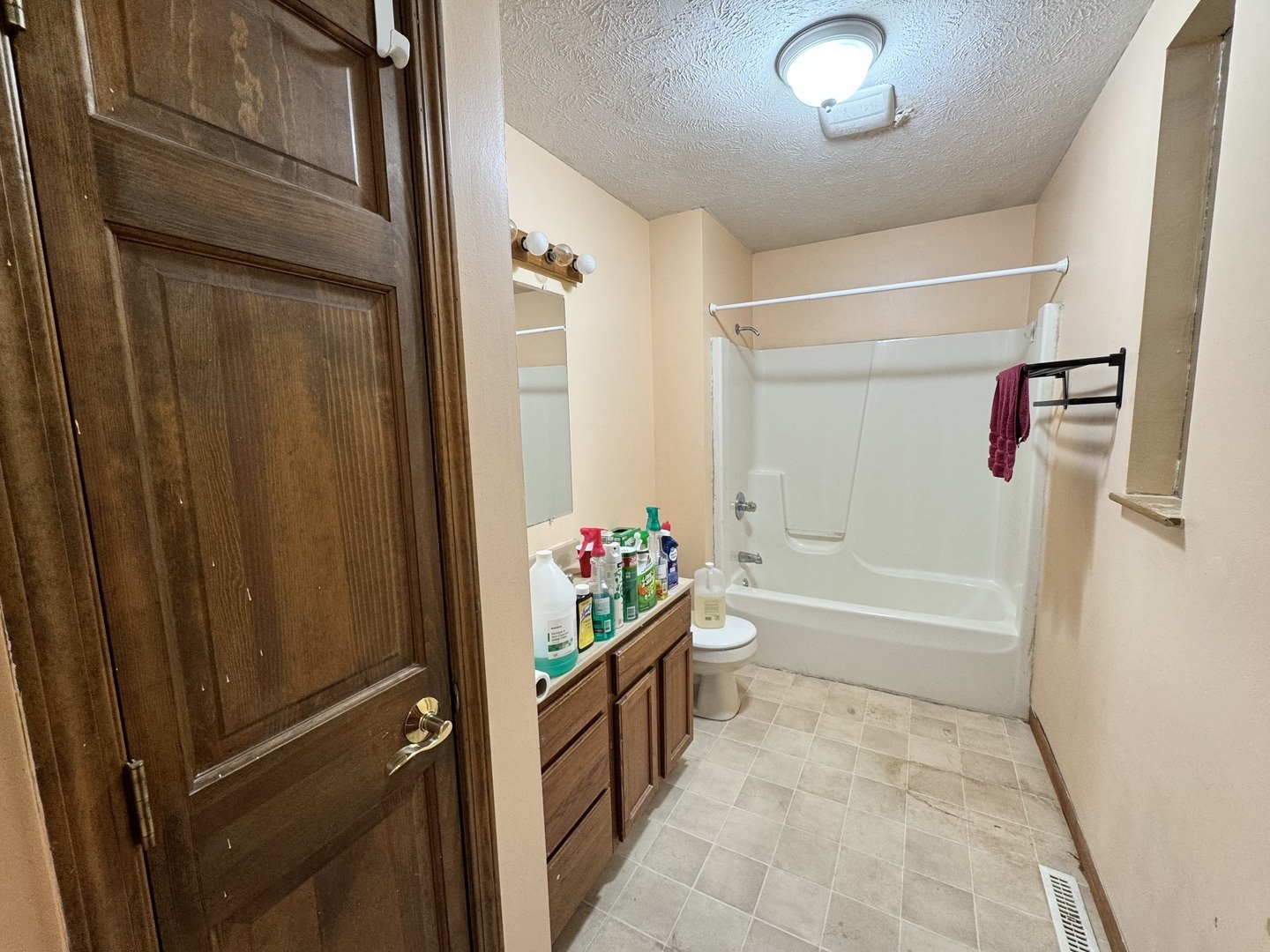 1309 W Indian Drive, Pontiac, IL 61764