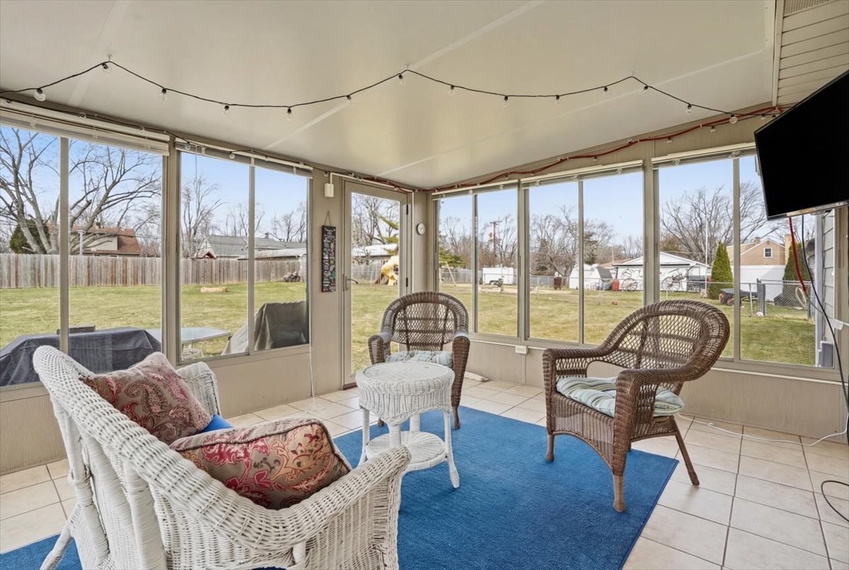 38546 N Pine Avenue, Beach Park, IL 60099