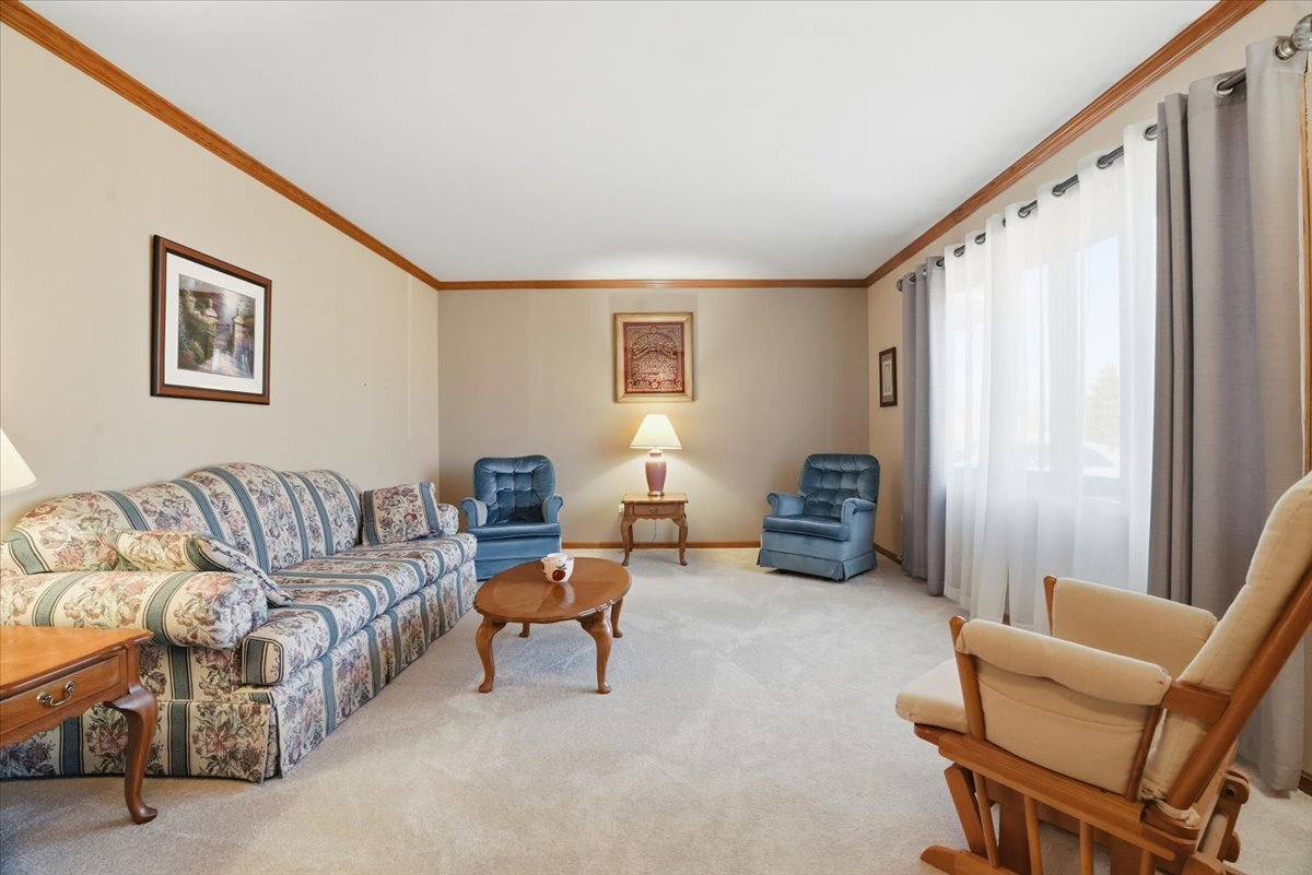 38546 N Pine Avenue, Beach Park, IL 60099