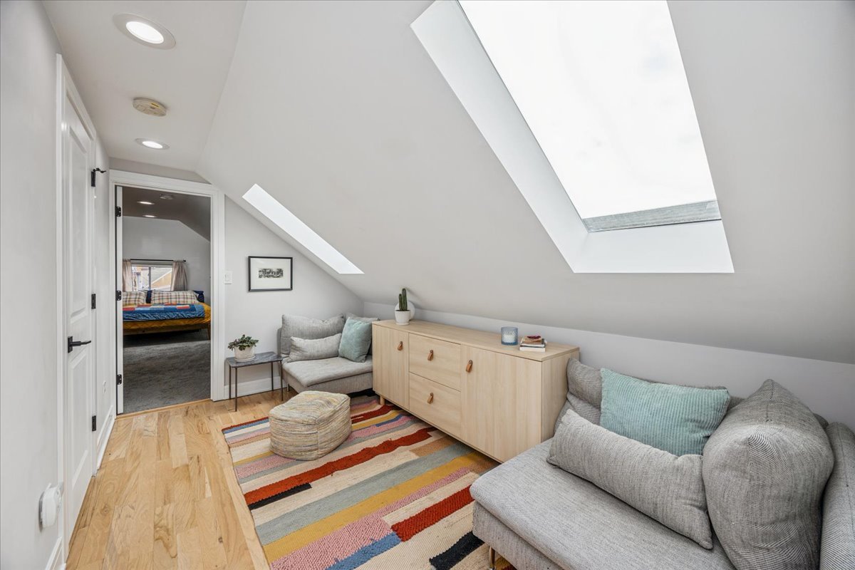 3533 Morton Avenue, Brookfield, IL 60513