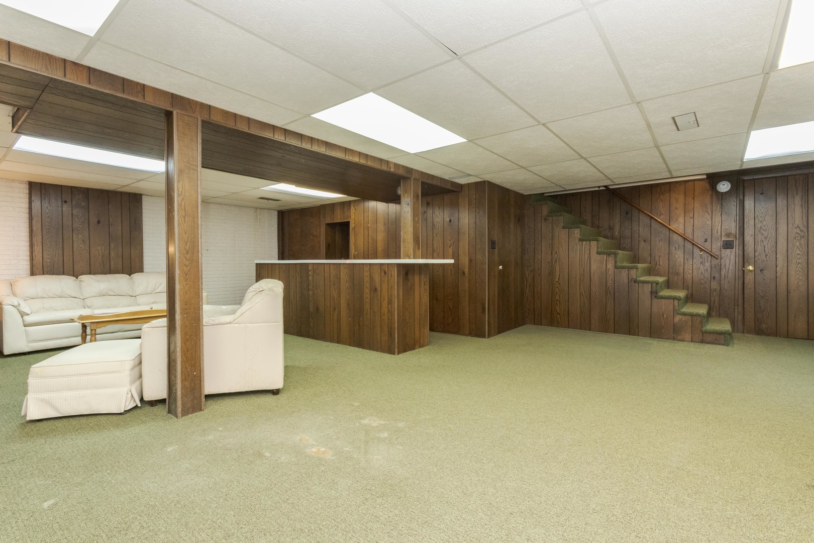 101 N Bellemont Road, Bloomington, IL 61701