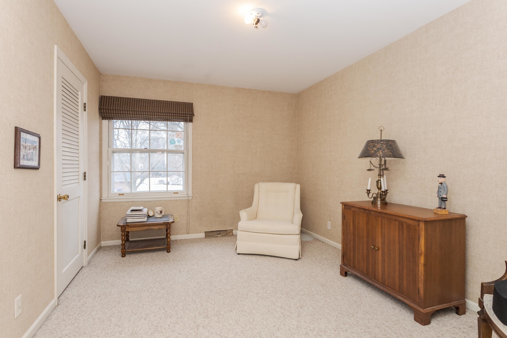 101 N Bellemont Road, Bloomington, IL 61701