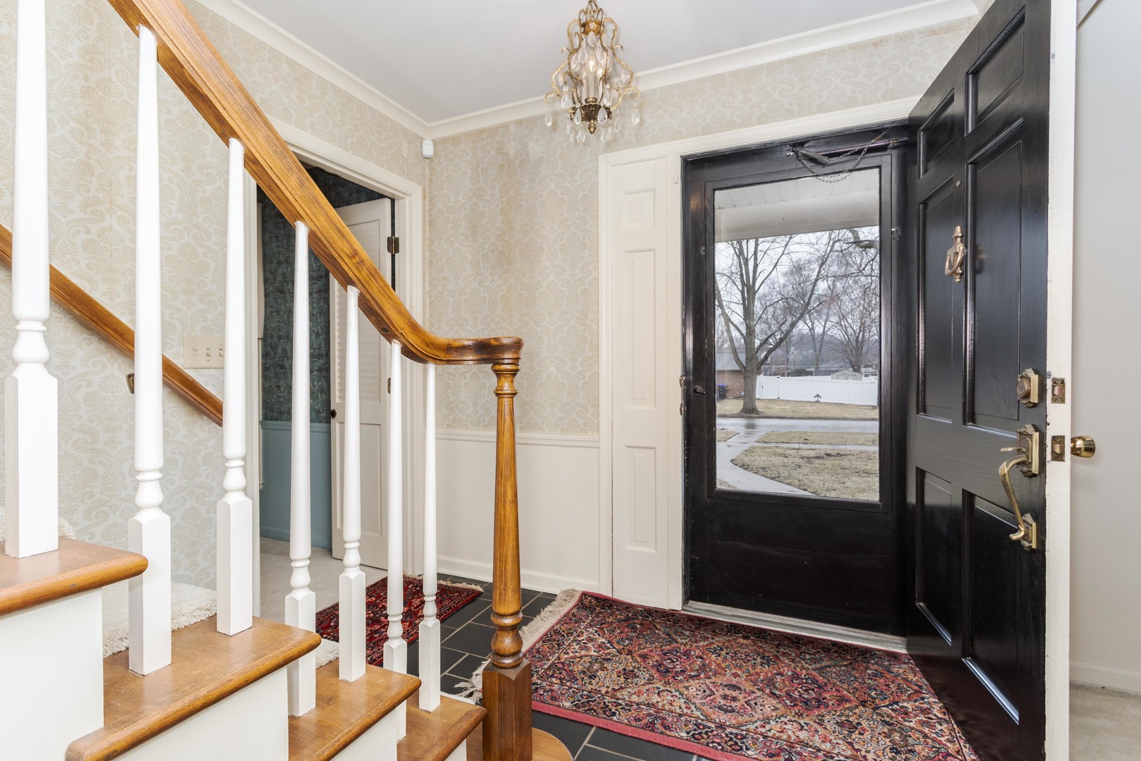 101 N Bellemont Road, Bloomington, IL 61701