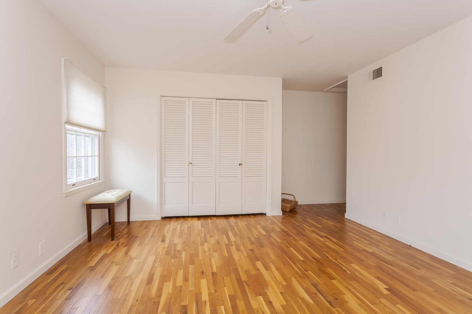 101 N Bellemont Road, Bloomington, IL 61701