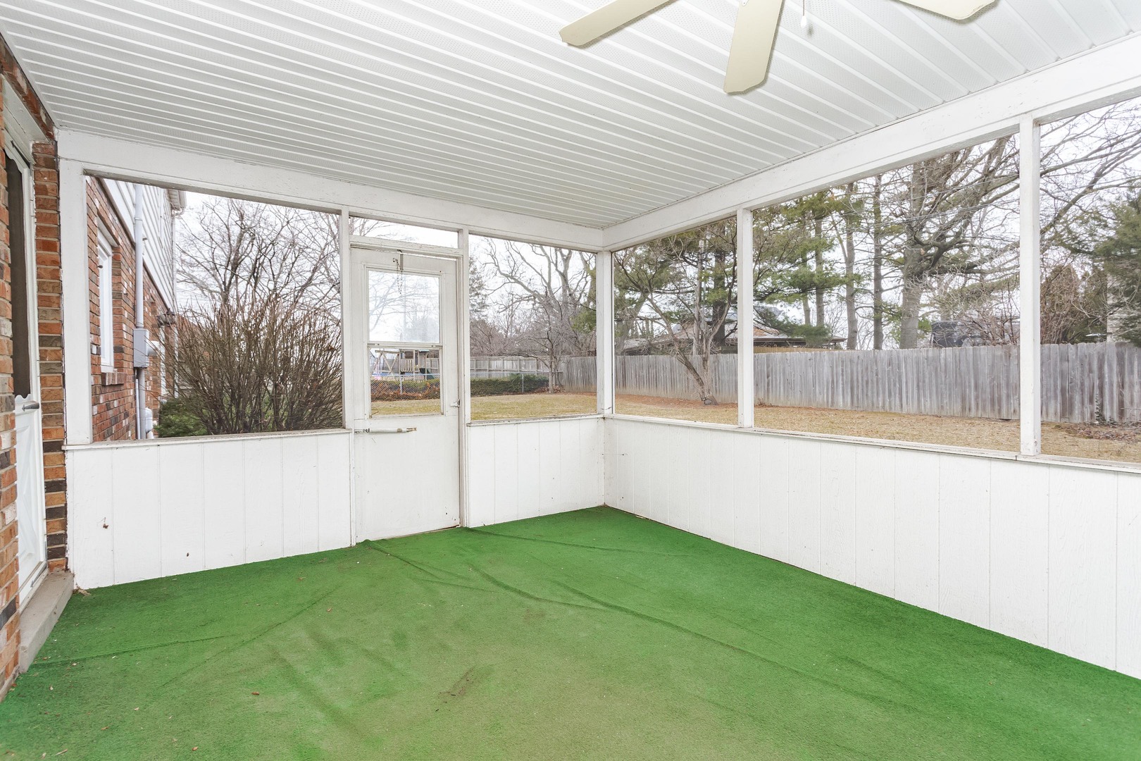 101 N Bellemont Road, Bloomington, IL 61701