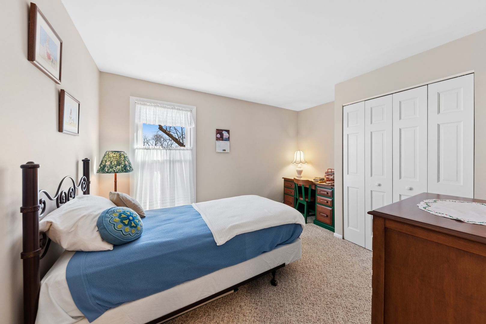 120 W Golf Road #A, Libertyville, IL 60048